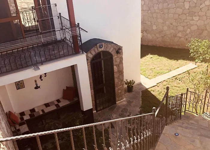 Chanel Villa *
